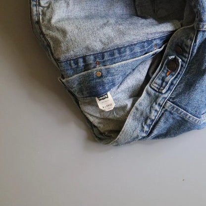 Vintage Mens Levis 70507 Alpha Distressed Faded Denim Jean Jacket Medium